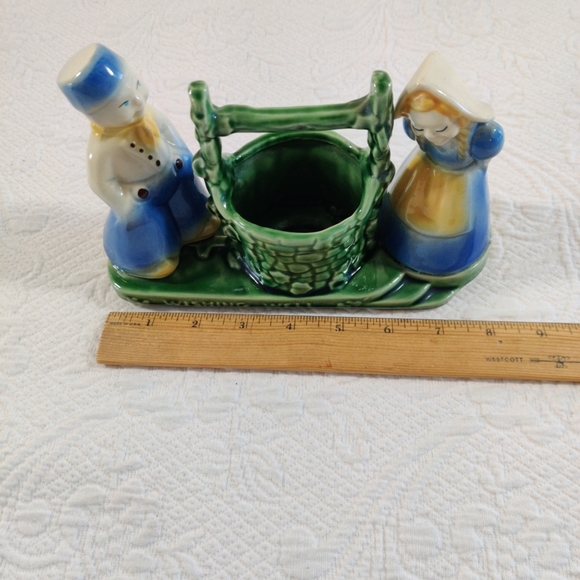 Vintage Ceramic Jack And Jill At The Wishing Well Flower Pot, Made In The USA - Picture 13 of 14